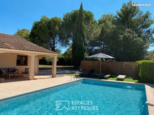 Propriété 6 pièces 150 m²