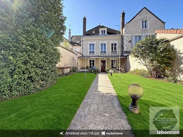 Maison 8 pièces 194 m²