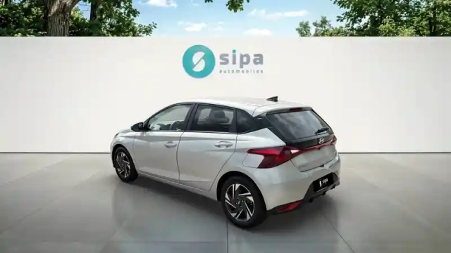 Hyundai I20 1.0 t-gdi 100 dct-7 hybrid 48v — photo 3