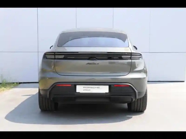 Porsche Macan 408ch 4 — photo 5