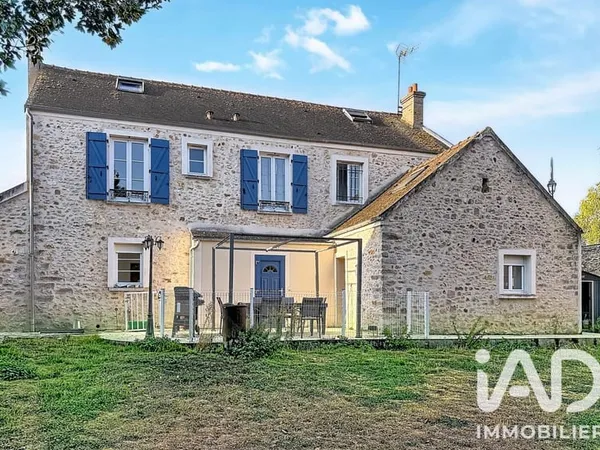 Maison 8 pièces 182 m²