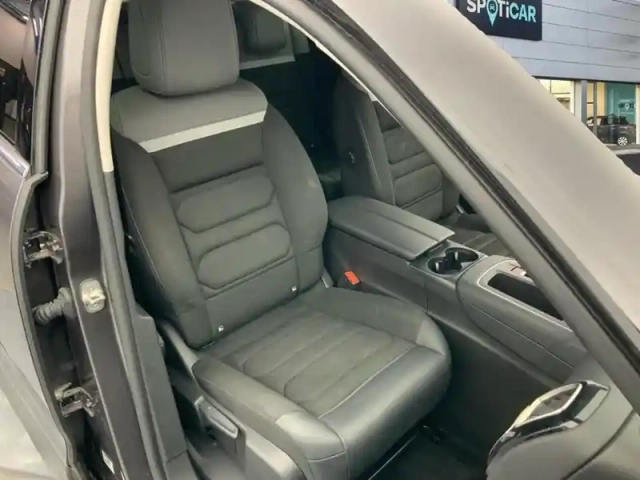 Citroën C5 Aircross hybride rechargeable 225 e-eat8 c-series — photo 9