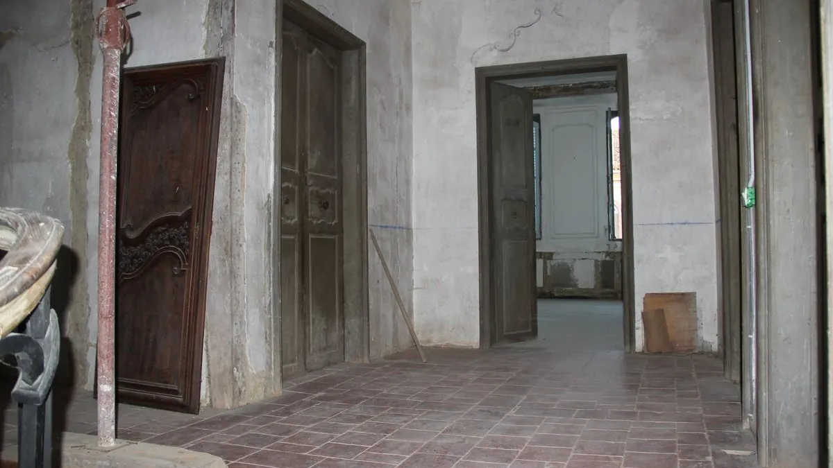 Photo 6