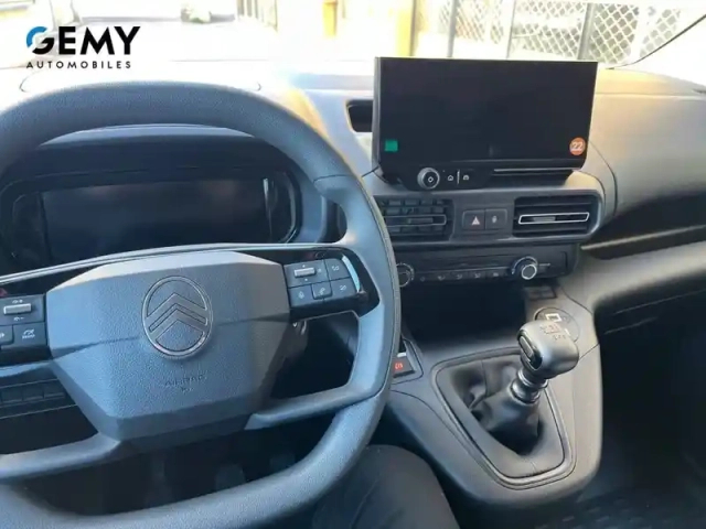 Citroën Berlingo van m diesel 100 ch manuelle — photo 12