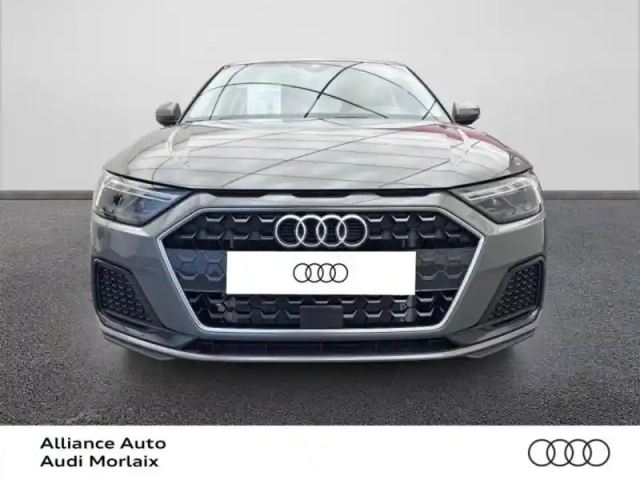Audi A1 sportback 30 tfsi 116ch design s tronic 7 — photo 2