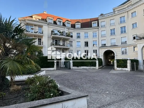 APPARTEMENT 2 PIECES 28m2 LE PLESSIS-ROBINSON