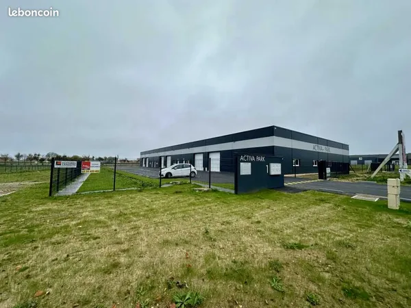 Local d'activité 288 m²