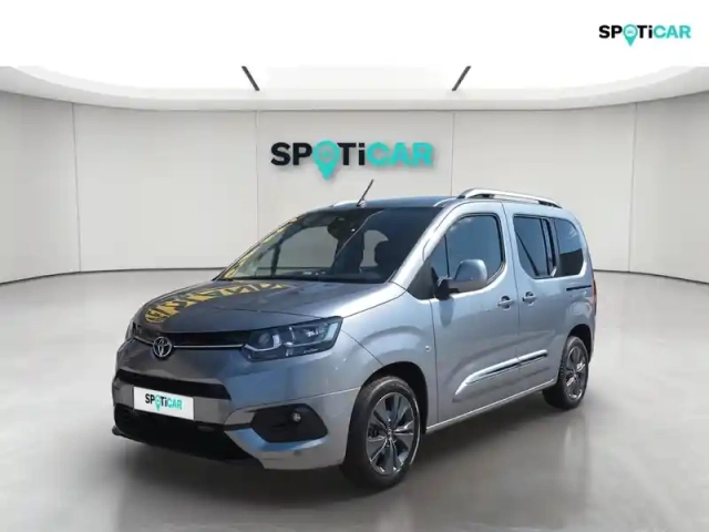 Toyota Proace city verso medium 1.2 110 vvt-i executive