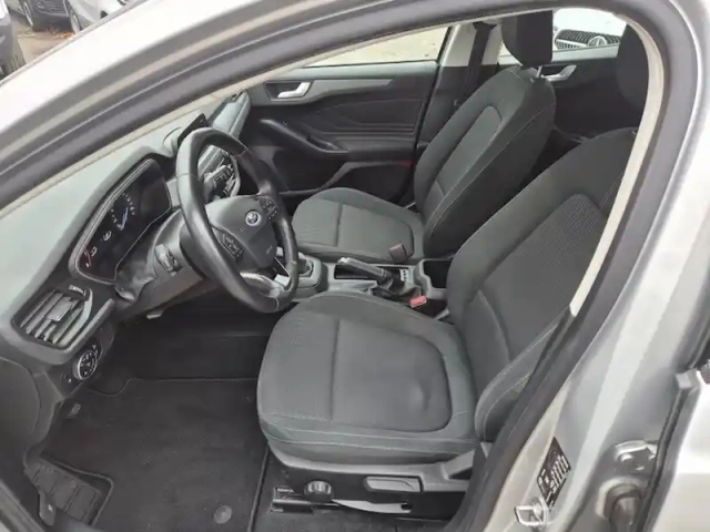 Ford Focus 1.0 ecoboost 100 s&amp;s — photo 10
