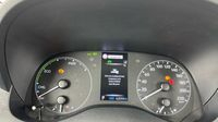 Toyota Yaris 116h Dynamic 5p MY22 — photo 15