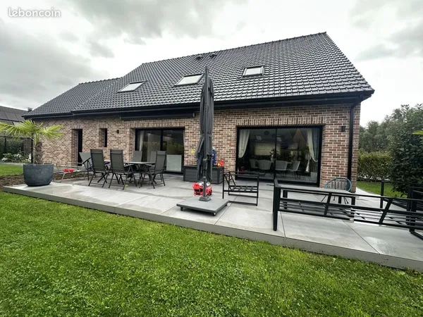 Pavillon 8 pièces 170 m²