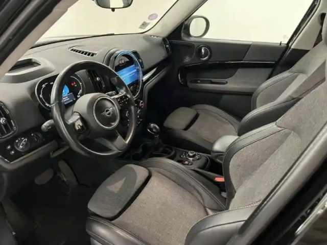 Mini Countryman cooper se 125ch + 95ch essential all4 bva6 — photo 8