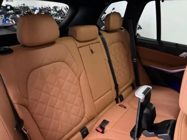 Bmw X5 xdrive50e 489ch m sport — photo 7