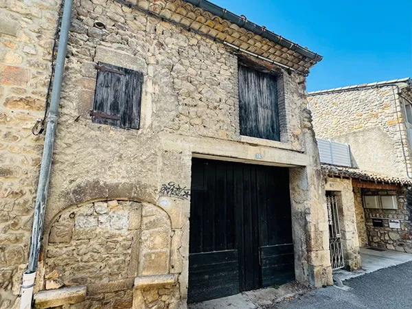 Maison 1 pièce 121 m²