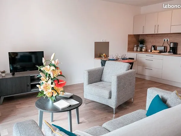 T1 de 27 m² entièrement rénové - Hyper-centre Toulouse - à 2 min de Fermat - 890 CC