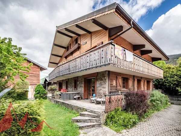 Immeuble de rapport 14 pièces 268 m²