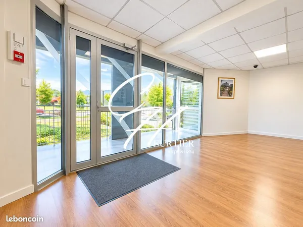 Bureaux 45 m² Crolles
