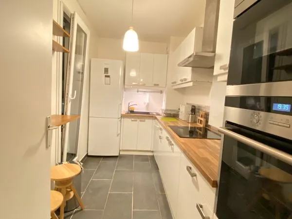 Chambre meublée de 12 m² en colocation