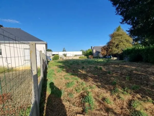 Terrain 595 m² Plouasne