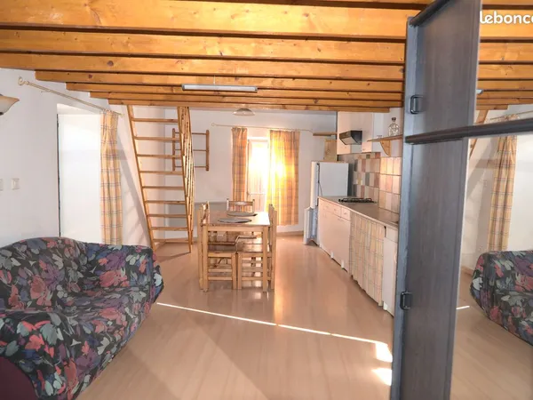 Studio meublé à louer