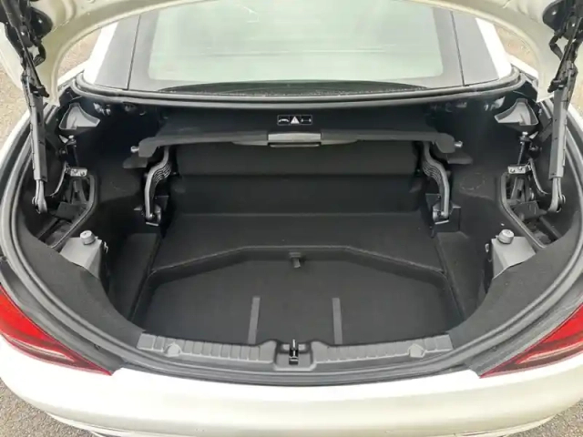 Mercedes Sl multibeam  cabriolet — photo 9