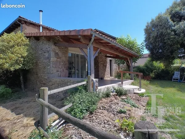 Propriété 5 pièces 207 m²