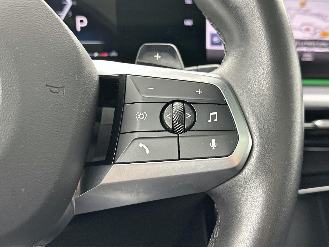 Bmw Serie 2 active tourer 218i 136 ch dkg7 m sport — photo 19