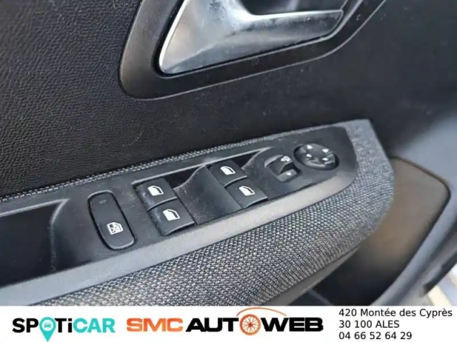 Peugeot 208 puretech 100 s&amp;s eat8 — photo 60