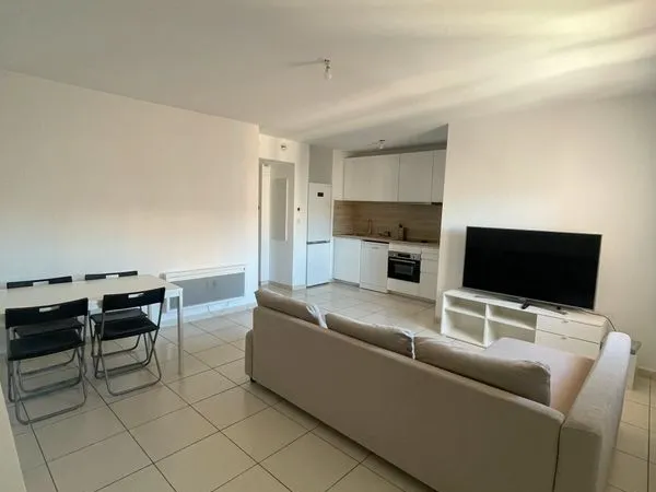 T2 avec balcon -40m2- Quartier la Timone, Marseille