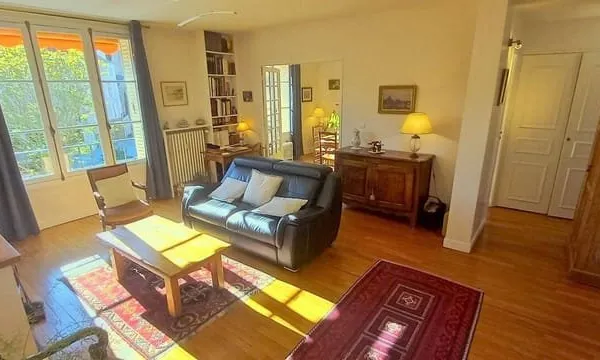 Appartement 4 pièces 85 m²