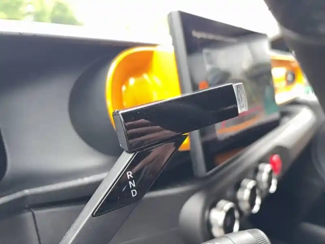 Renault Twingo e-tech electrique 80 ch autonomie urbaine — photo 22