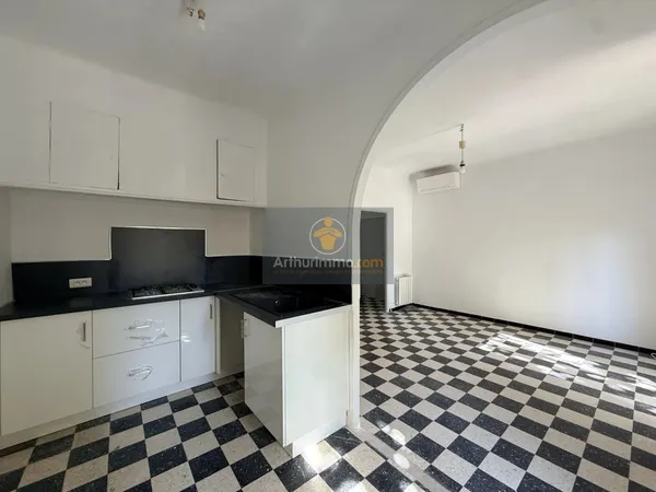 Appartement lumineux 2 chambres à louer à Apt