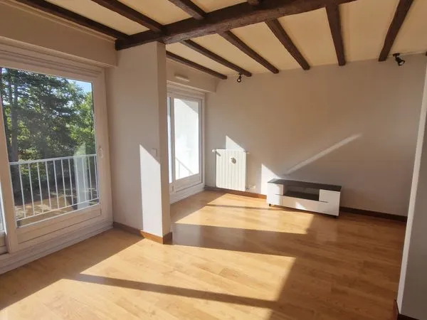 A louer - Appartement 4 pièces de 81 m² situé à Saint-Genis-Pouilly