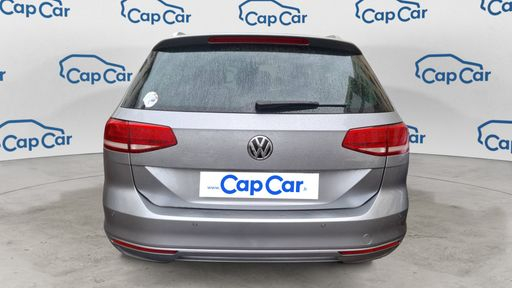 Volkswagen Passat SW 1.4 TSI 150 DSG7 - Confortline Business – 2018 – 116451 km – Essence – Boîte Automatique — photo 17