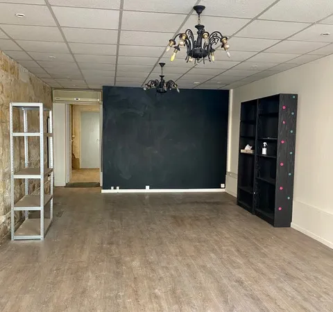 Loue Local commercial Bordeaux Chartrons - 50m²