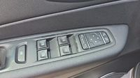 Renault Captur 1.5 dCi 90ch energy Intens Euro6c — photo 12