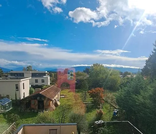 Magnifique appartement avec jardin, 15 min Genève, type T5 133 m² (4 chambres), immense terrasse, vu