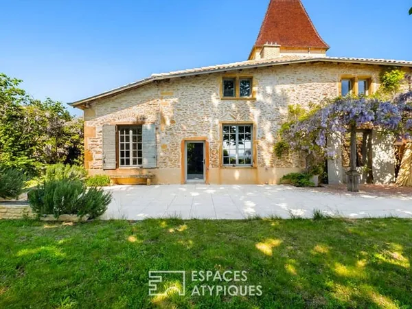 Maison 6 pièces 235 m²