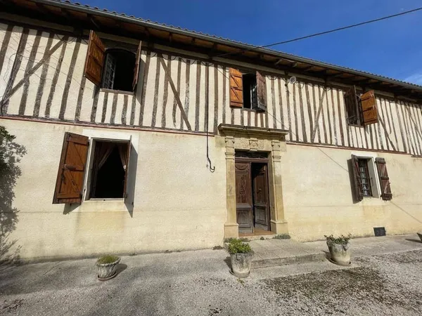 Maison 5 pièces 200 m²
