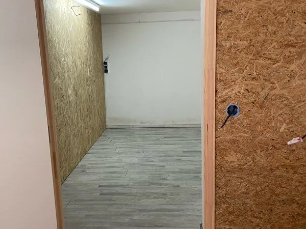 Loue box fermé
