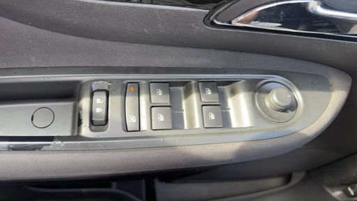Opel Mokka 1.4 Turbo 140 4x2 - Elite – 2018 – 148369 km – Essence – Boîte Manuelle — photo 2