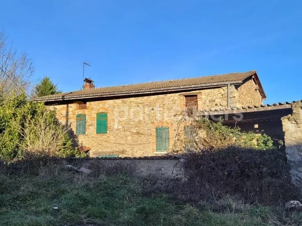 Celles - sur - Durolle Maison à petit prix de 180 m² 7 pièces + sur terrain de 1270 m²