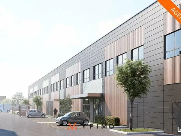 LOCAL D'ACTIVITE 3160 m² TRAPPES