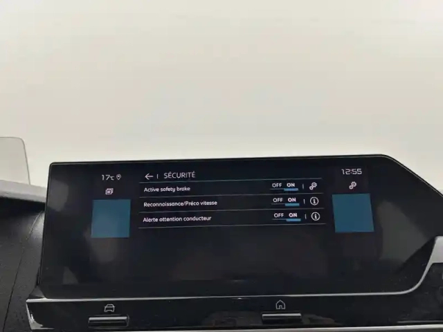 Citroën C4 puretech 130 s&amp;s eat8 — photo 101