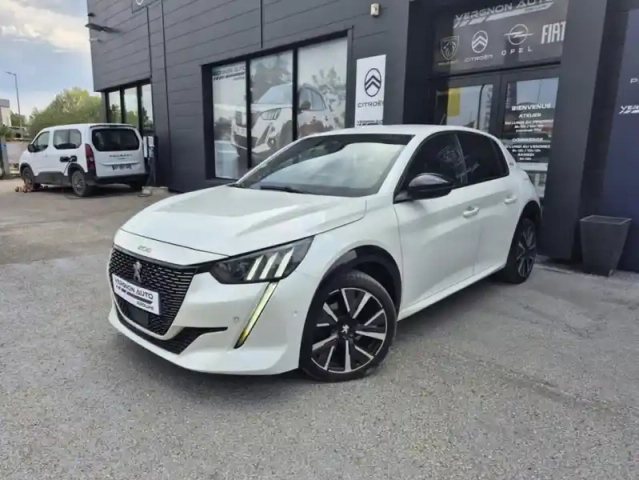 Peugeot 208 ii puretech 130 s&amp;s eat8 gt line — photo 4