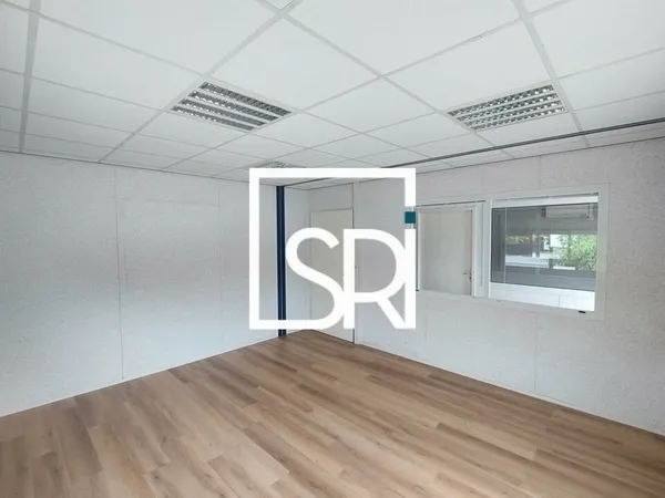 BUREAUX à LOUER
