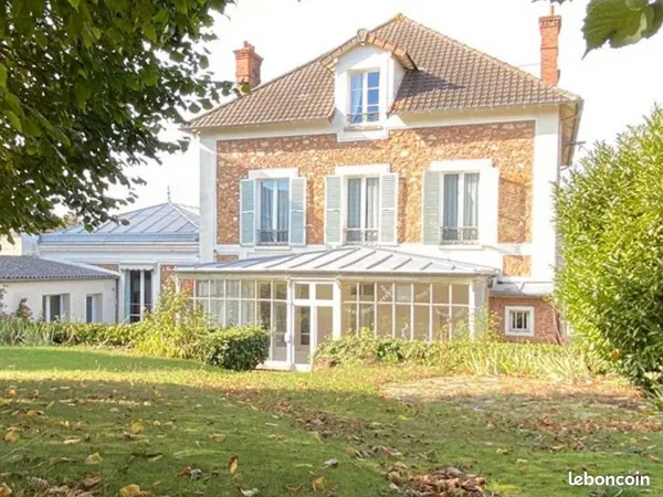 Vente | Maison | 12p | 8ch | 350.00 m² | Le Coudray-Montceaux | Expo Sud | Jardin