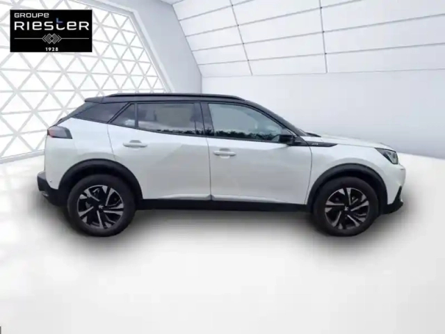 Peugeot 2008 puretech 130 s&amp;s eat8 — photo 4
