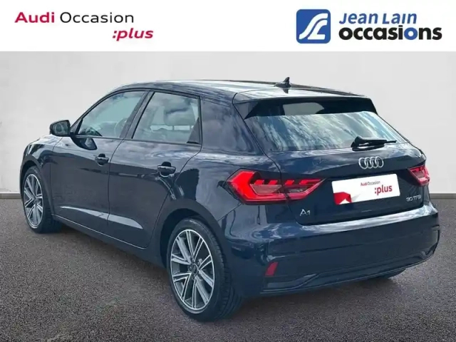 Audi A1 sportback 30 tfsi 110 ch s tronic 7 — photo 7