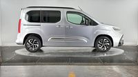 Toyota Proace City Verso Medium 1.5 130 D-4D Executive MC24 — photo 4